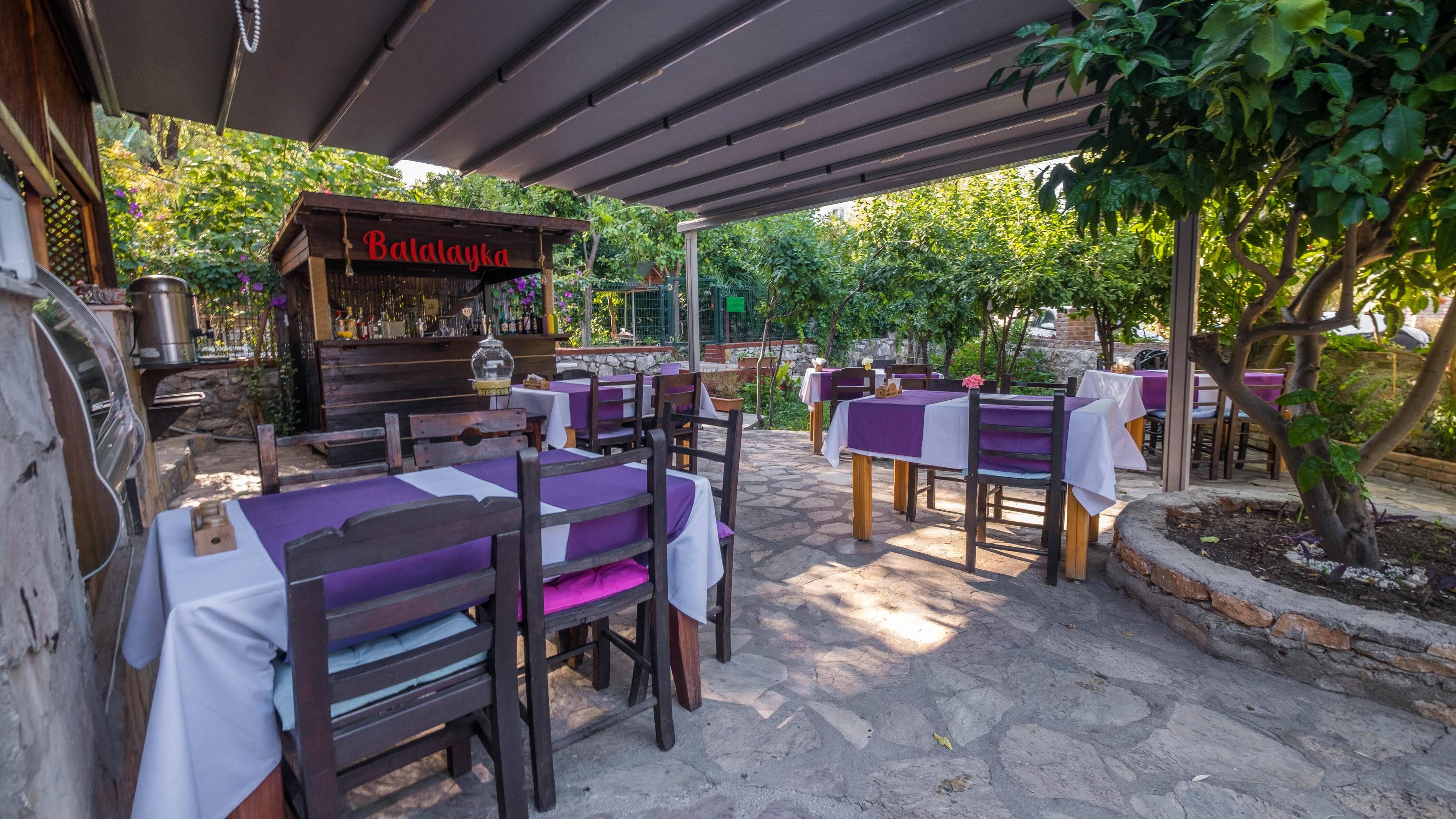 מוגלה Balalayka Butik Otel מראה חיצוני תמונה