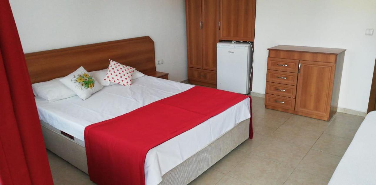 מוגלה Balalayka Butik Otel מראה חיצוני תמונה