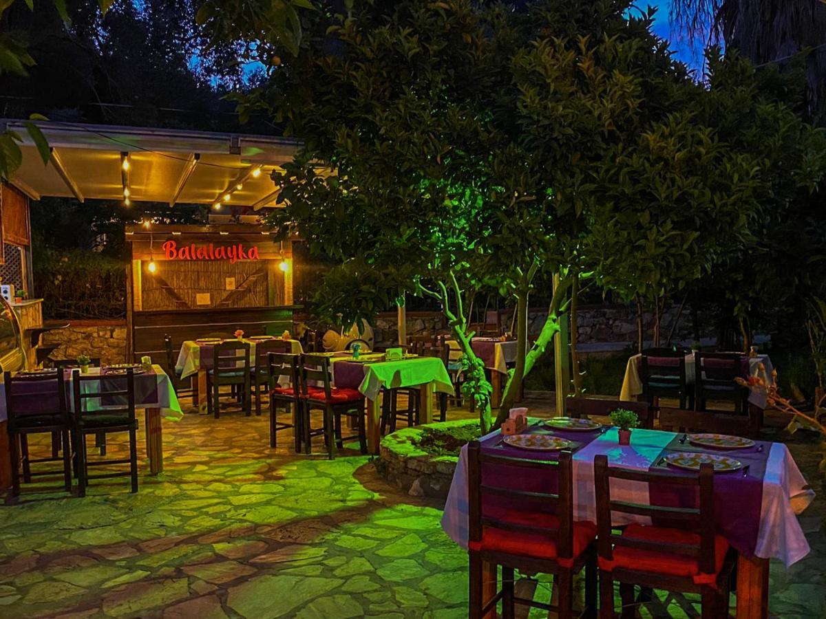 מוגלה Balalayka Butik Otel מראה חיצוני תמונה